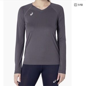 NWT Asics Women’s Circuit 8 Long Sleeve V Neck Pullover Athletic Top Gray Large